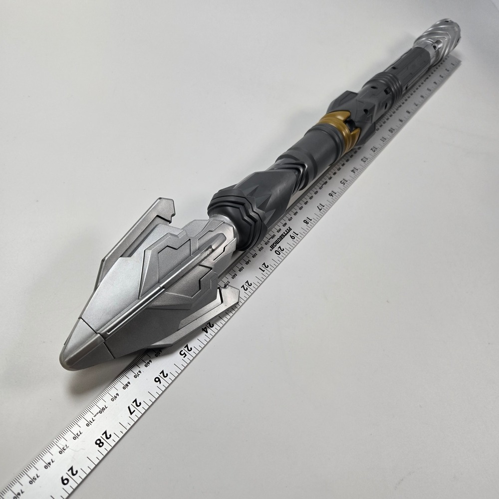 Hasbro Marvel Black Panther Wakanda Forever Kingsguard FX Spear Toy Sounds